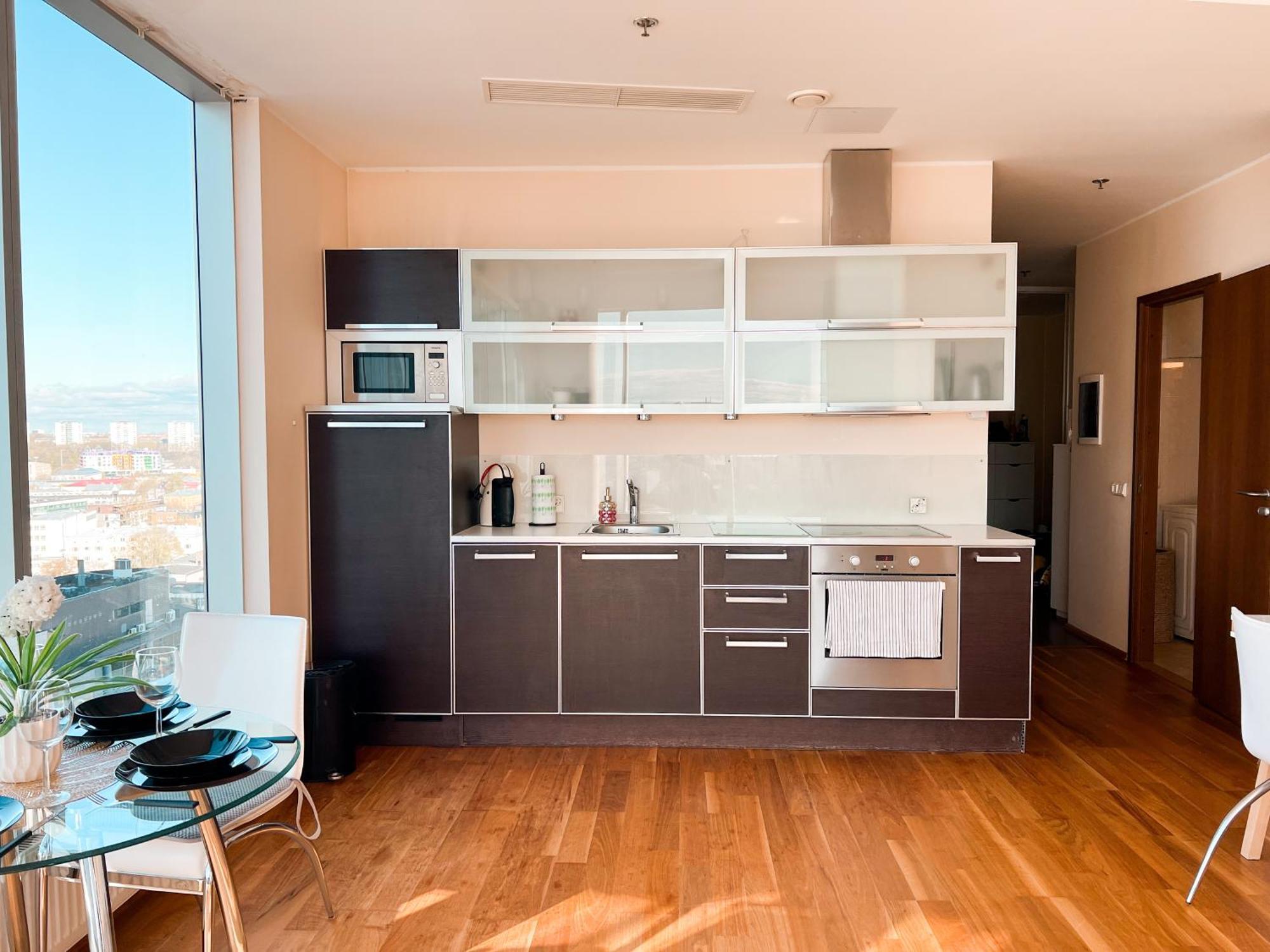 Panoramic Sea View -13th Floor *
